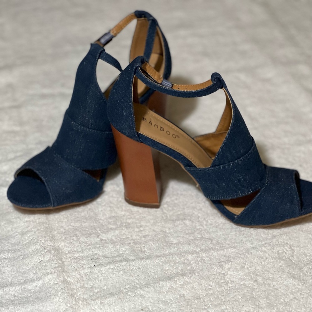 Women 4” dark denim block heel sandal